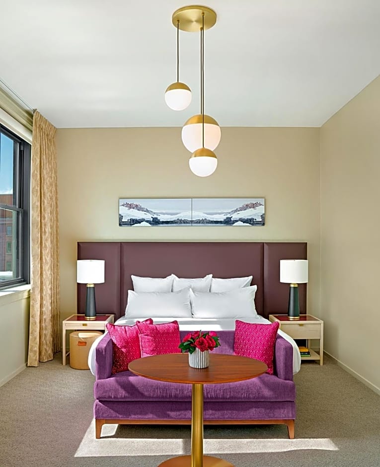 Hotel Savoy Kansas City, Tapestry Collection by Hilton