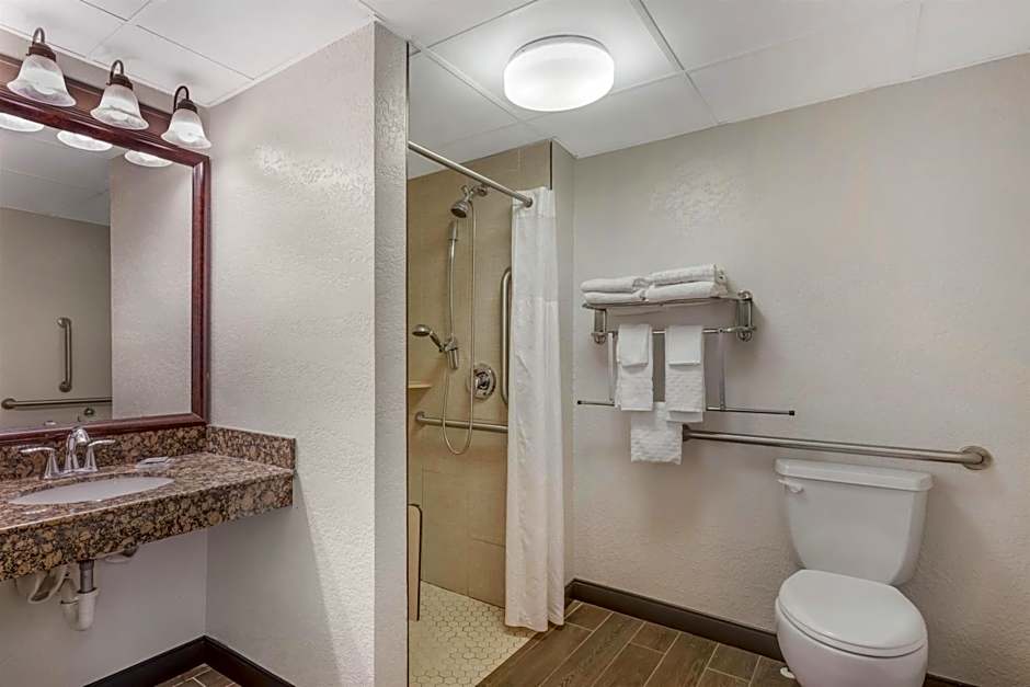 Best Western Plus Mccall Lodge And Suites