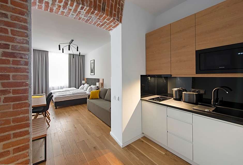 Cristi Residence by Tyzenhauz