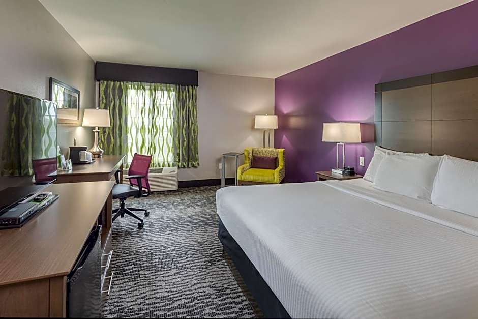 La Quinta Inn & Suites by Wyndham Visalia/Sequoia Gateway