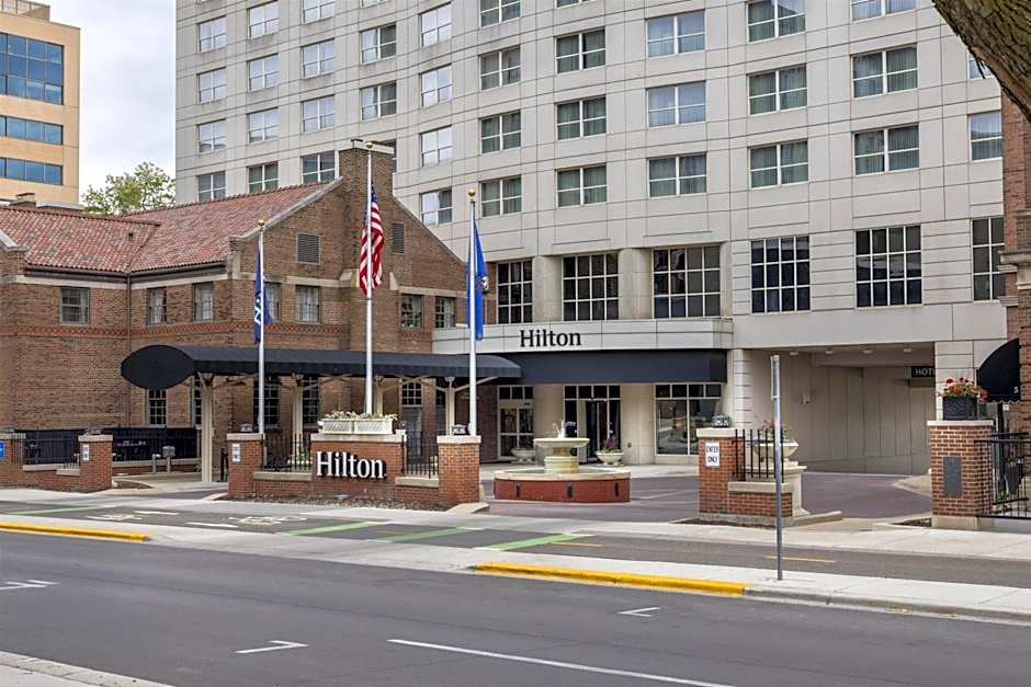 Hilton Madison Monona Terrace