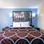 Super 8 by Wyndham Toronto East ON