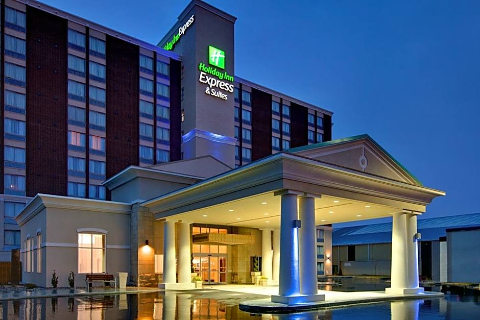 Holiday Inn Express Hotel & Suites Chatham South By IHG