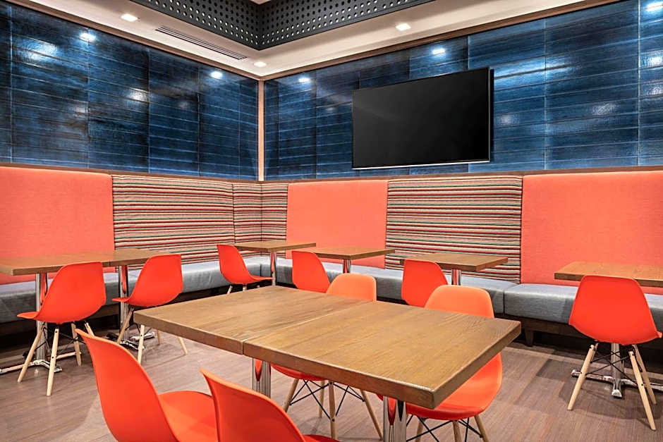 Home2 Suites by Hilton Denver Downtown Convention Center