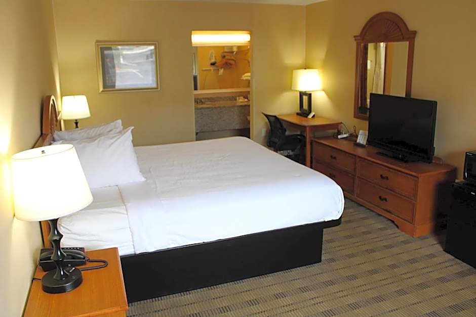 Hill City Inn
