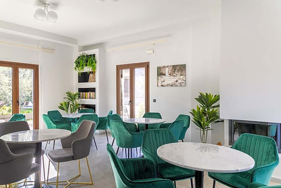 Malathro Olympus Guest House