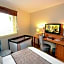 Green Hotels Confort Paris 13