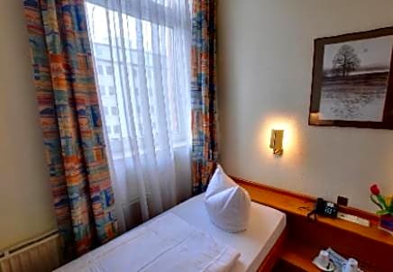 Hotel Mondial