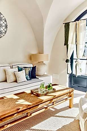 Deluxe Junior Suite