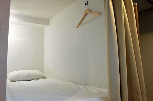 bnb+ Post Town Shinbashi 5