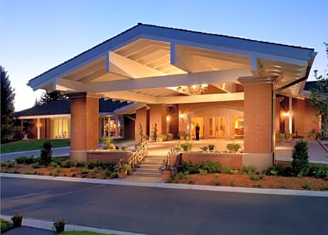 Little America Hotel Cheyenne Cheyenne Hotels Wy At Getaroom