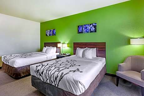 Queen Room with Two Queen Beds - Non-Smoking