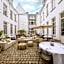 Sapphire House Antwerp, Autograph Collection