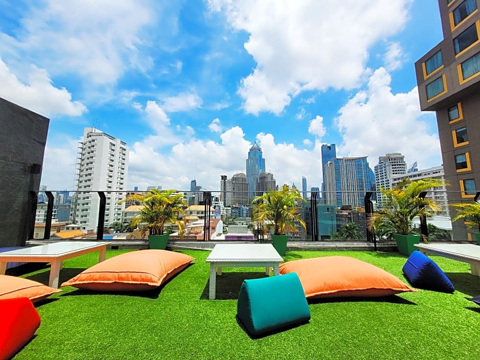 Citrus Suites Sukhumvit 6 by Compass Hospitality (SHA Extra Plus)