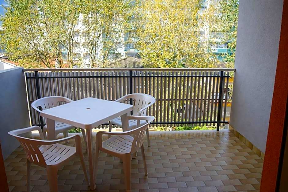 Adorable apartment with nice balcony - Beahost
