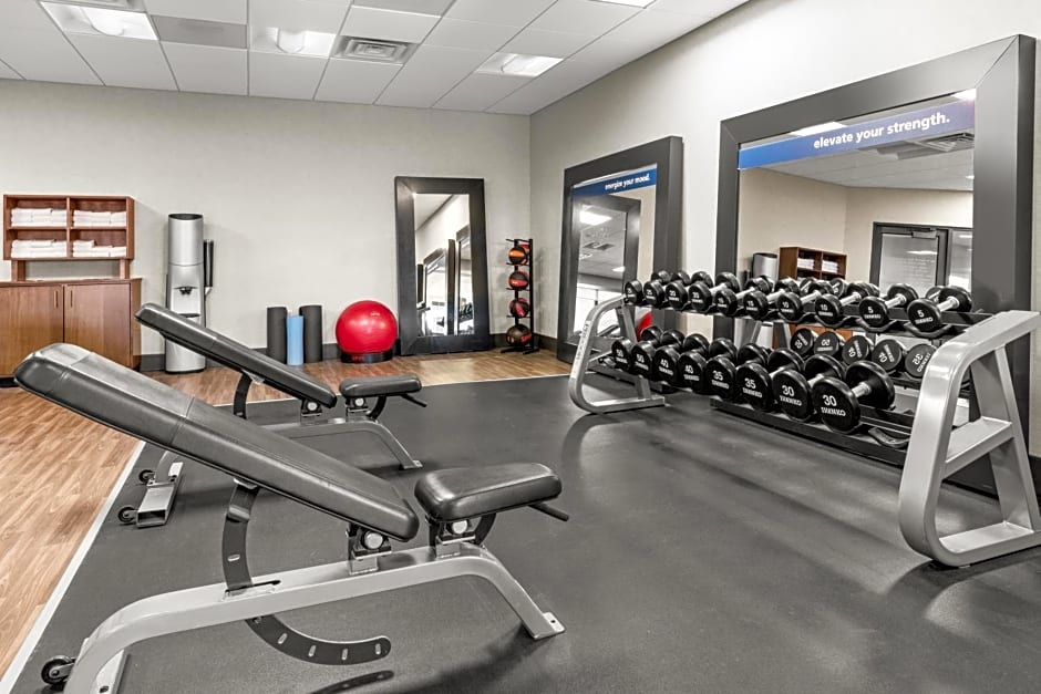 Hampton Inn & Suites Fairbanks