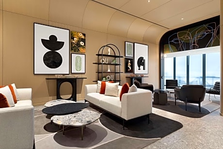 Canopy by Hilton Toronto Yorkville