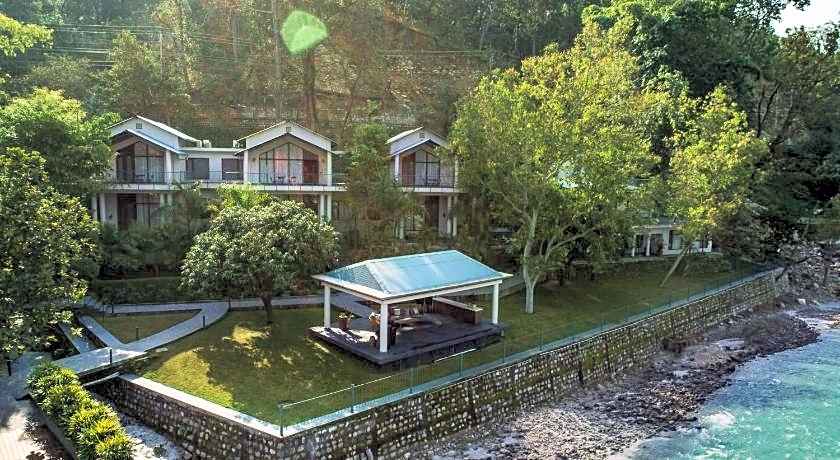 Anand Kashi by the Ganges, Rishikesh - IHCL SeleQtions