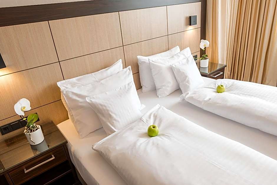 Leoso Hotel Leverkusen