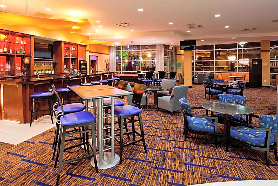 Courtyard by Marriott Minneapolis Maple Grove/Arbor Lakes