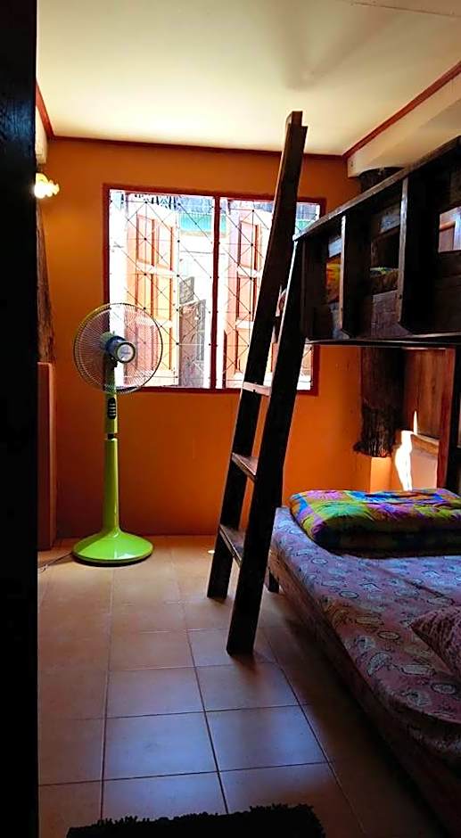 Cactus Hostel !for non smokers!