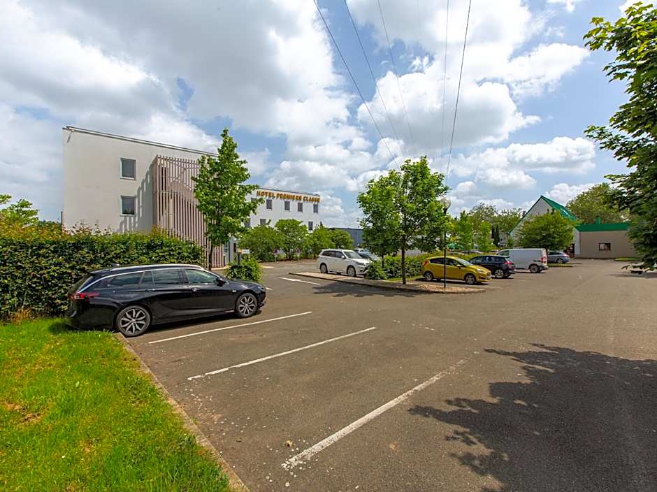 Première Classe Chartres Sud - Barjouville