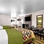 Super 8 by Wyndham Pleasanton