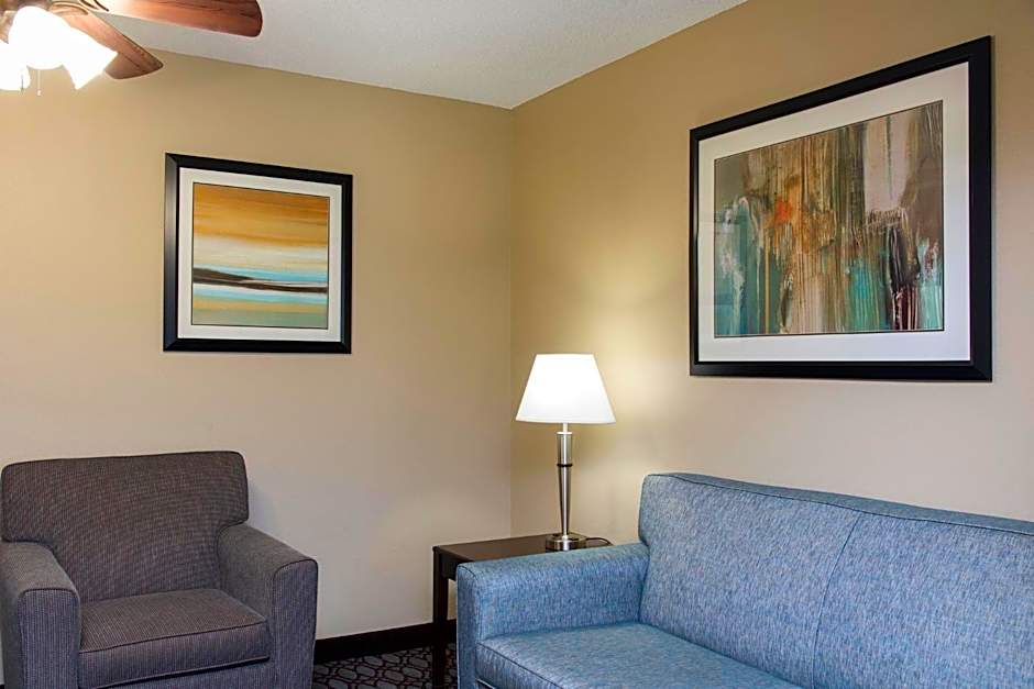 Holiday Inn Express Gas City By IHG