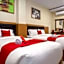 RedDoorz Premium @ Jalan Cengkeh Malang