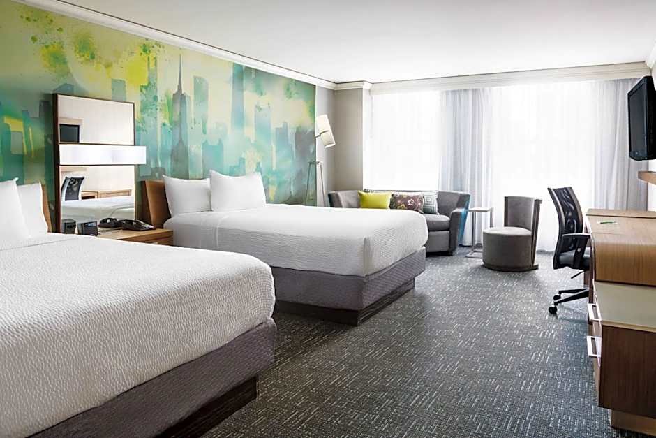 Courtyard by Marriott Chicago Downtown/Magnificent Mile
