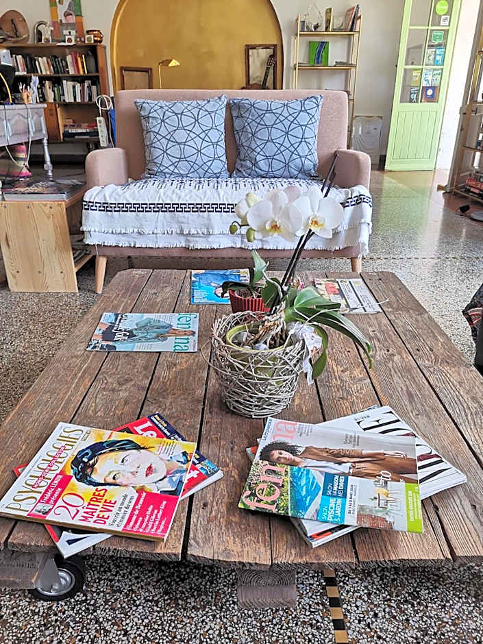 Cassis Hostel