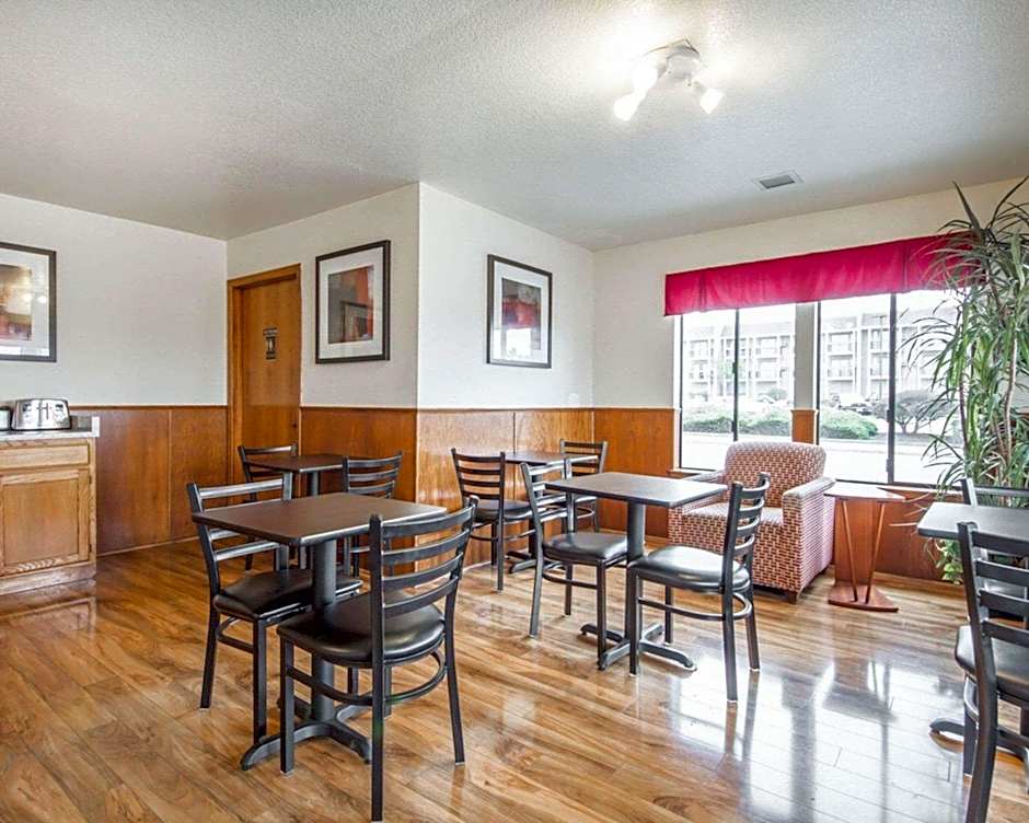 Rodeway Inn Humboldt Bay - Redwood Area