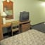 Microtel Inn & Suites by Wyndham Eagle River/Anchorage Are