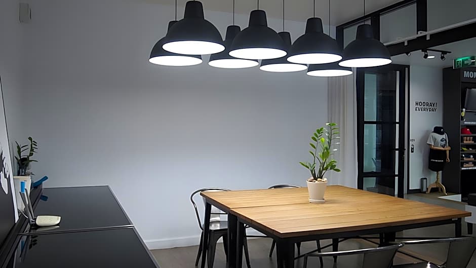 Blu Monkey Bed and Breakfast Phuket