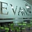 Evan Hotel (Non-Smoking)