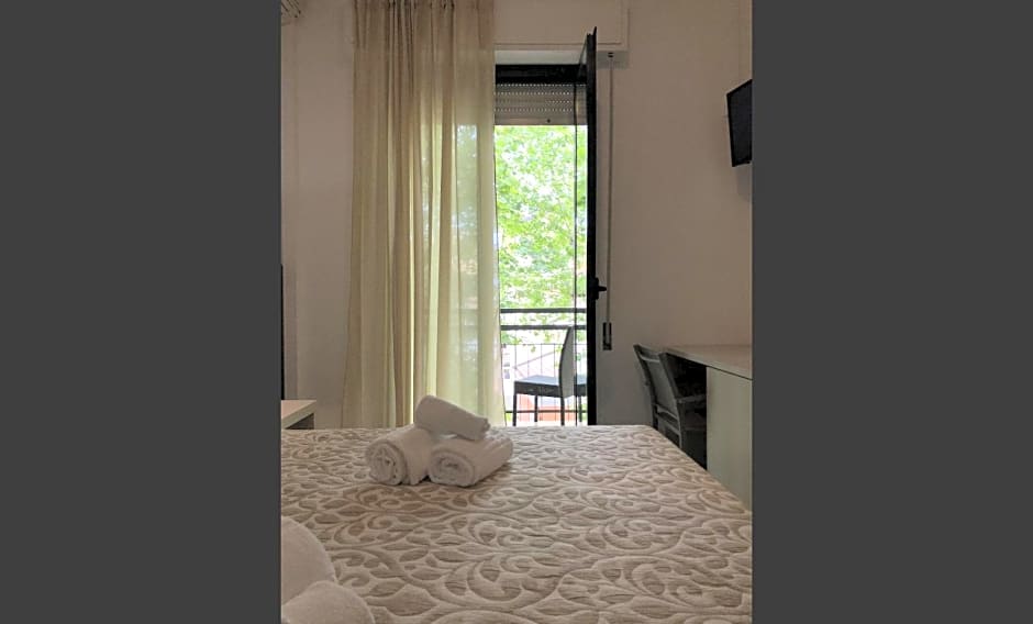 Vinsea Hotel