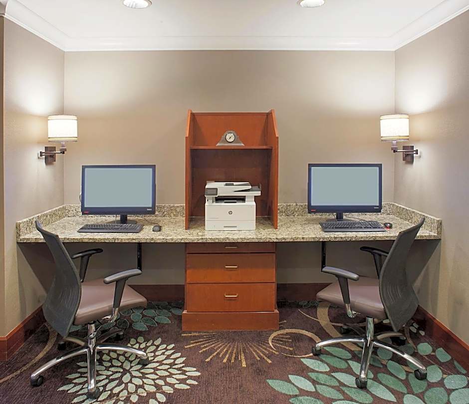 Staybridge Suites Fayetteville By IHG