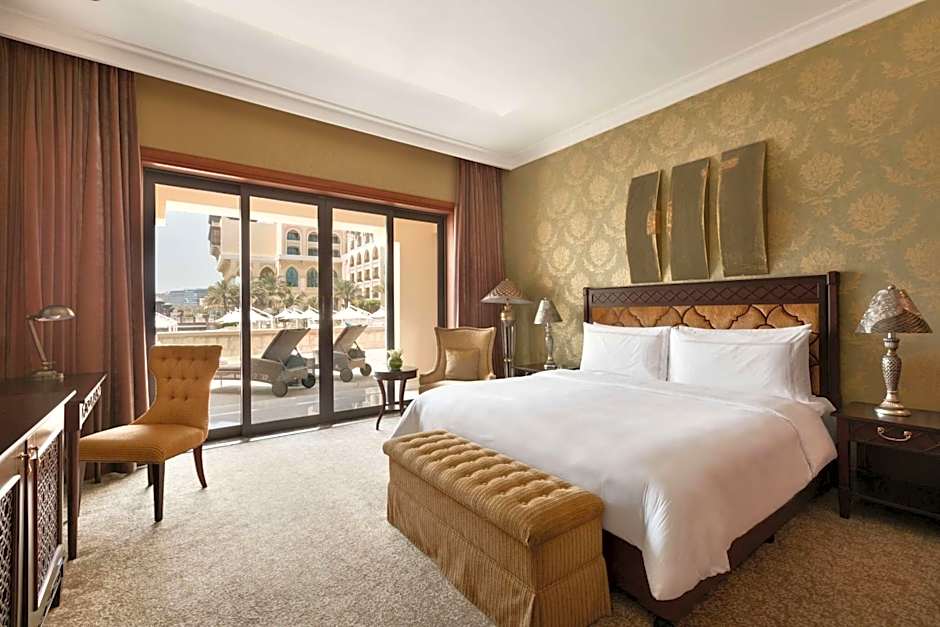 Shangri-La Qaryat Al Beri, Abu Dhabi