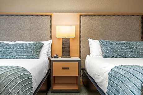 Double Queen Hotel Room