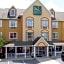 Quality Inn & Suites Cincinnati Sharonville