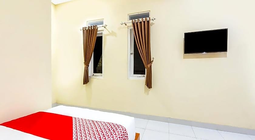 Hotel O Yogyakarta near Universitas Gadjah Mada formerly Sellinas Guesthouse