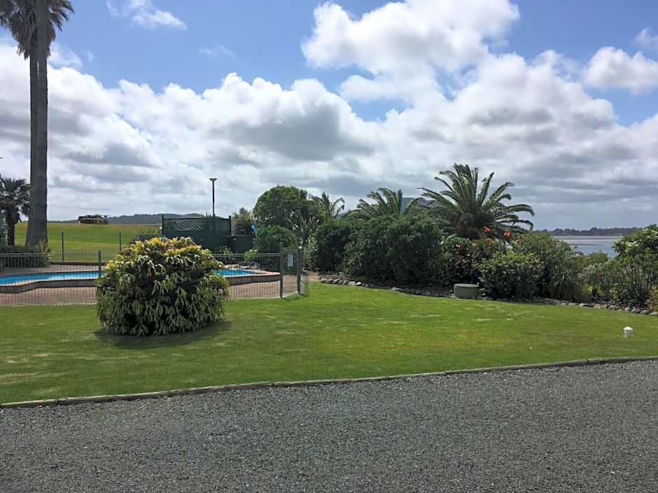 Pukenui Lodge Motel