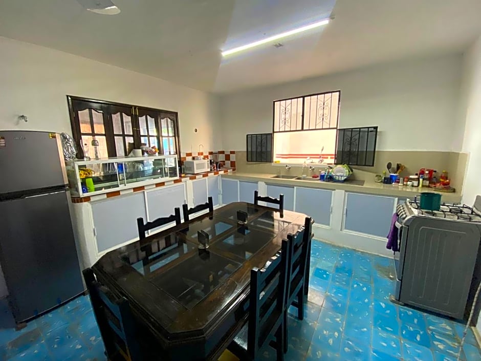 Hostal Casa Maya