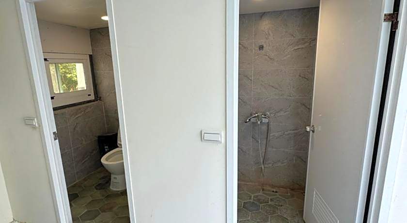 Star-Moon B&B Green Island