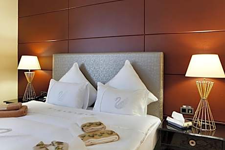 Triplex Presidential Suite