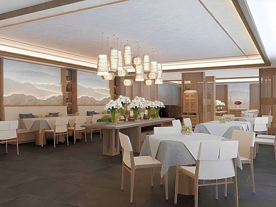 Hotel Tentrem Jakarta