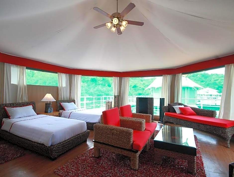 Canvas & Orchids Retreat