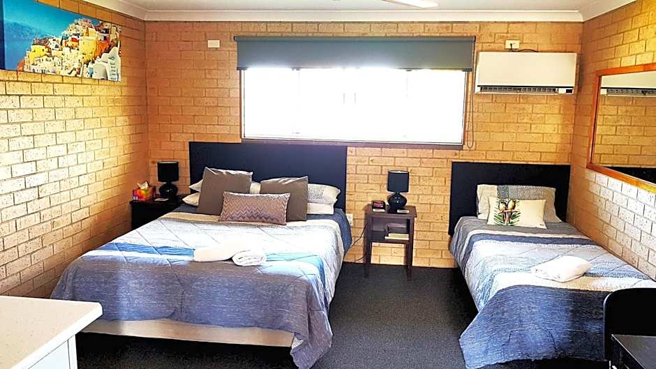 Avlon Gardens Motel