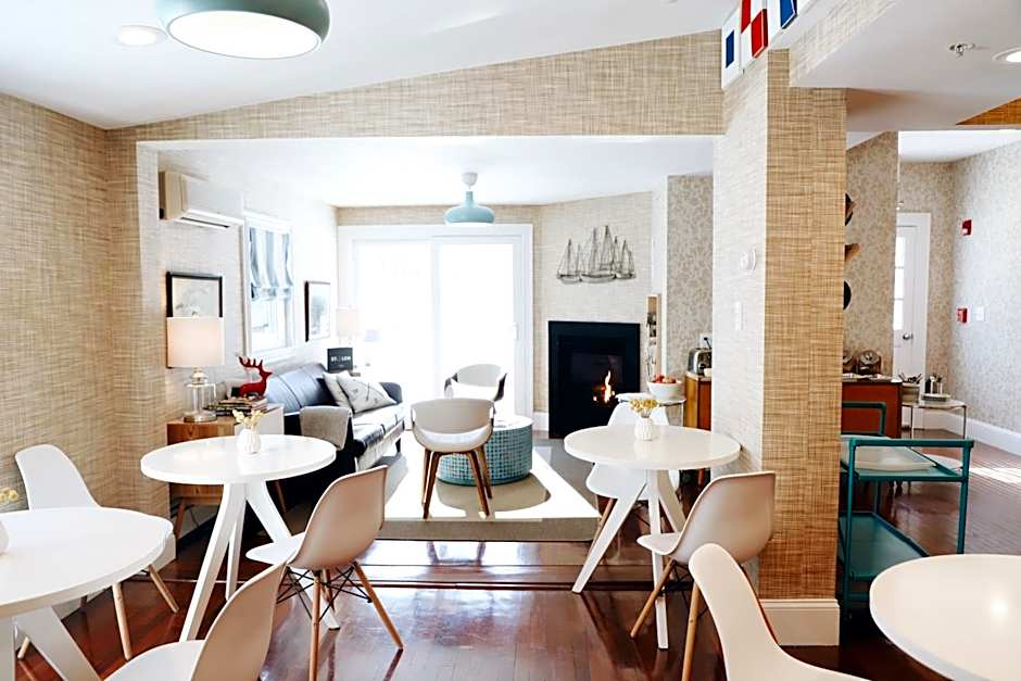 The Hotel Marblehead