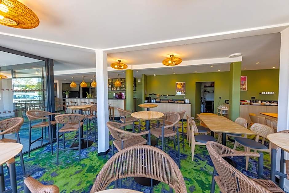 Hôtel Pont Rouge , Carcassonne